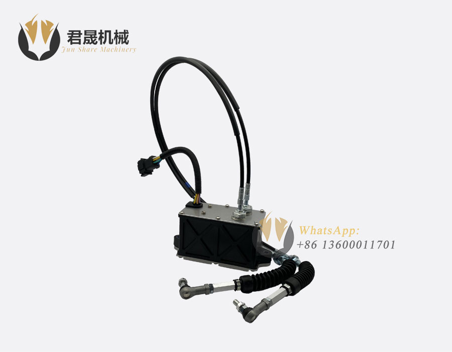 247-5212 2475212 Throttle Motor - Square Plug 7 Pins